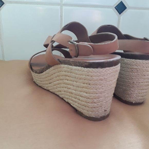 Lucky Brand Wedges size 7M - Picture 8 of 10